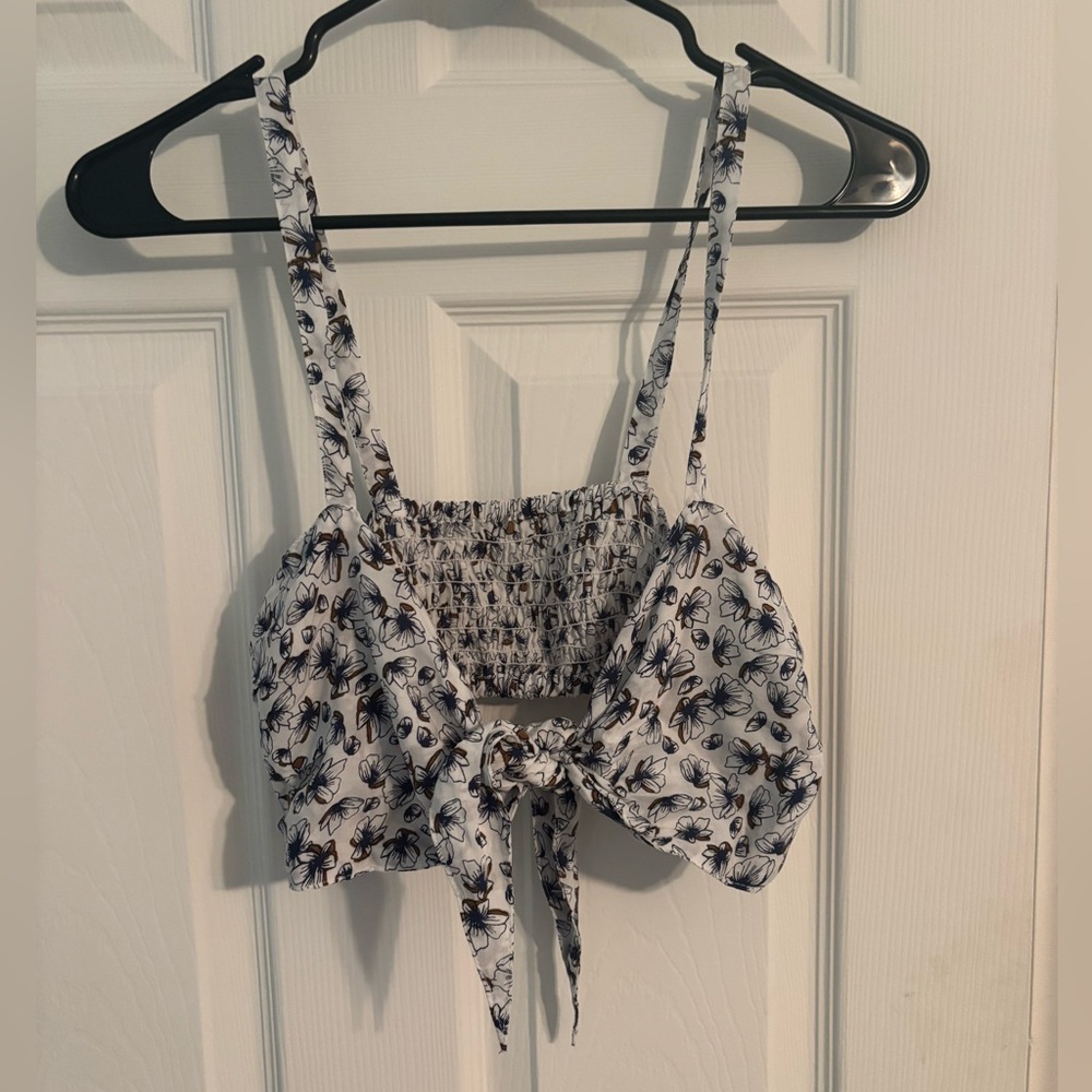 Floral Tie-Front Crop Top